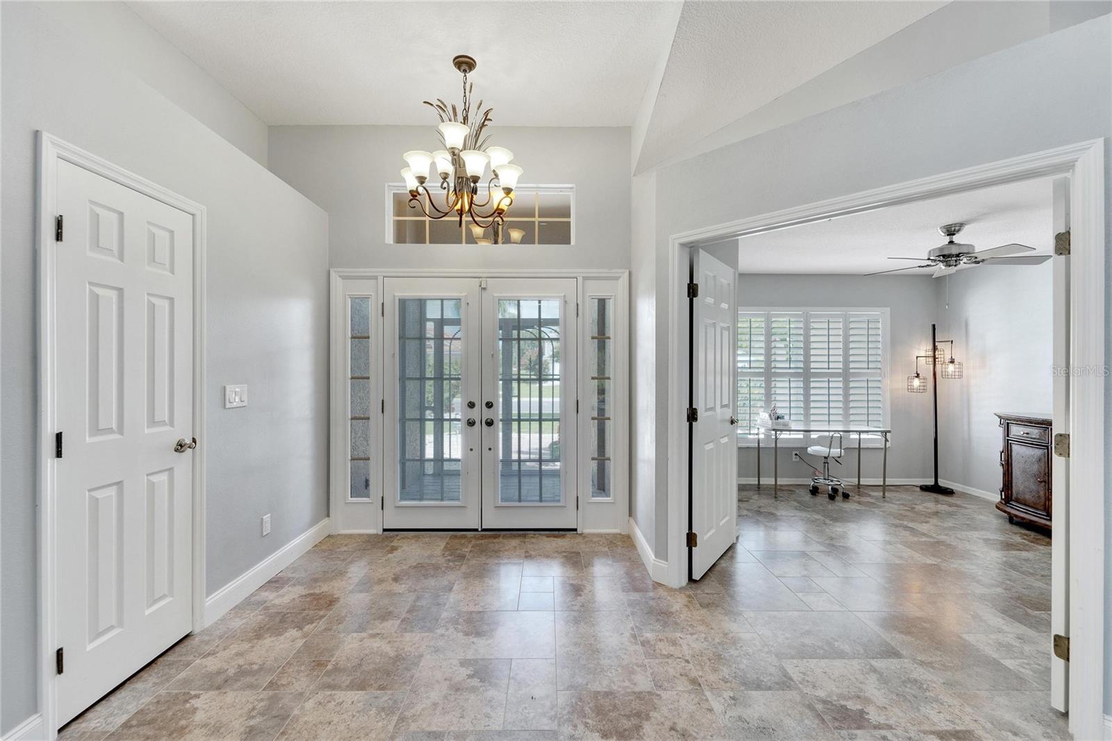 2215 NEW BEDFORD DR, SUN CITY CENTER, FL, 33573