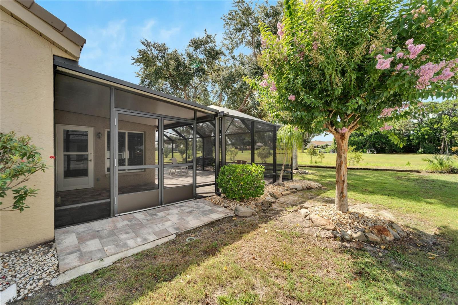 2215 NEW BEDFORD DR, SUN CITY CENTER, FL, 33573