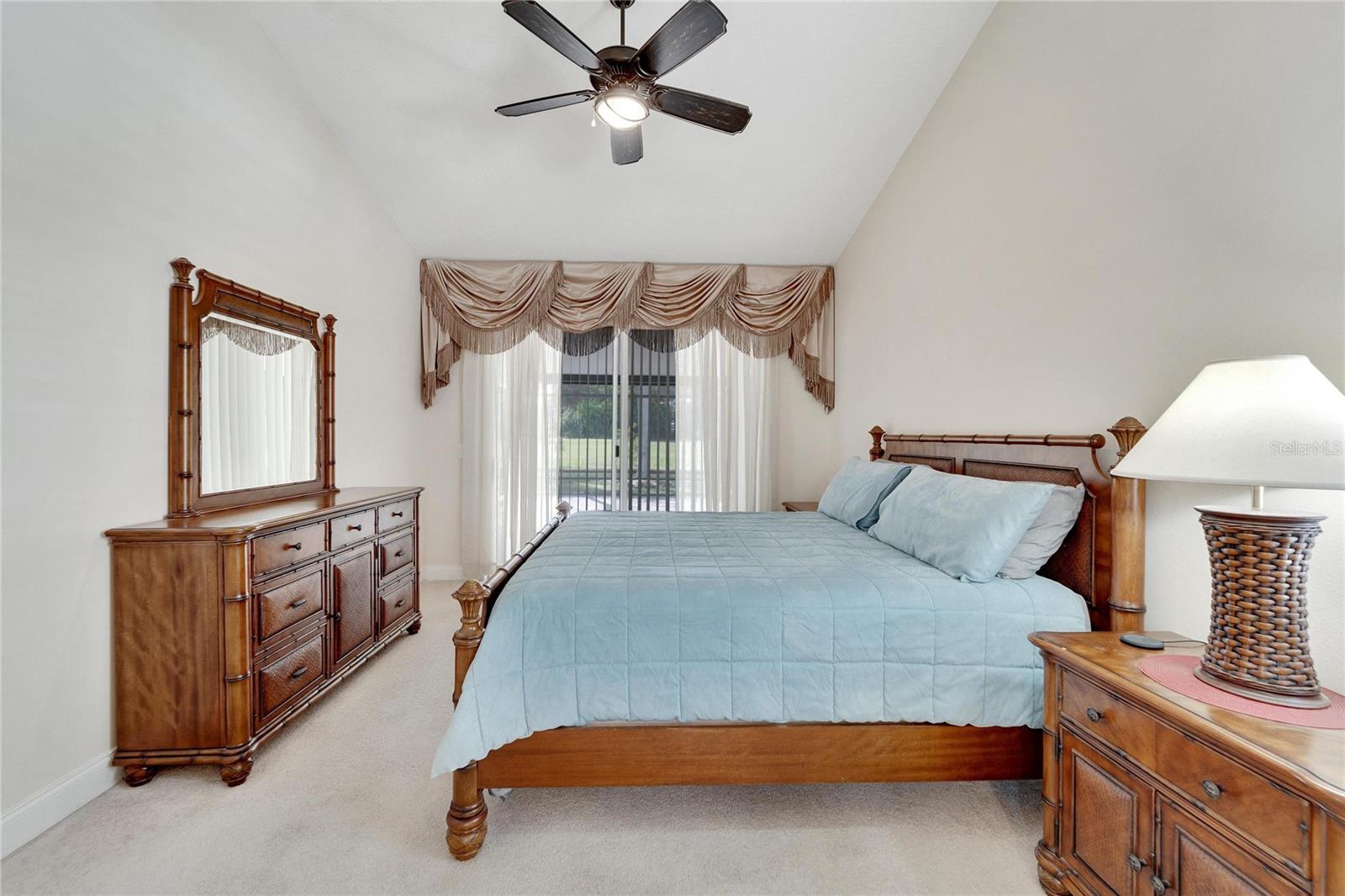 2215 NEW BEDFORD DR, SUN CITY CENTER, FL, 33573