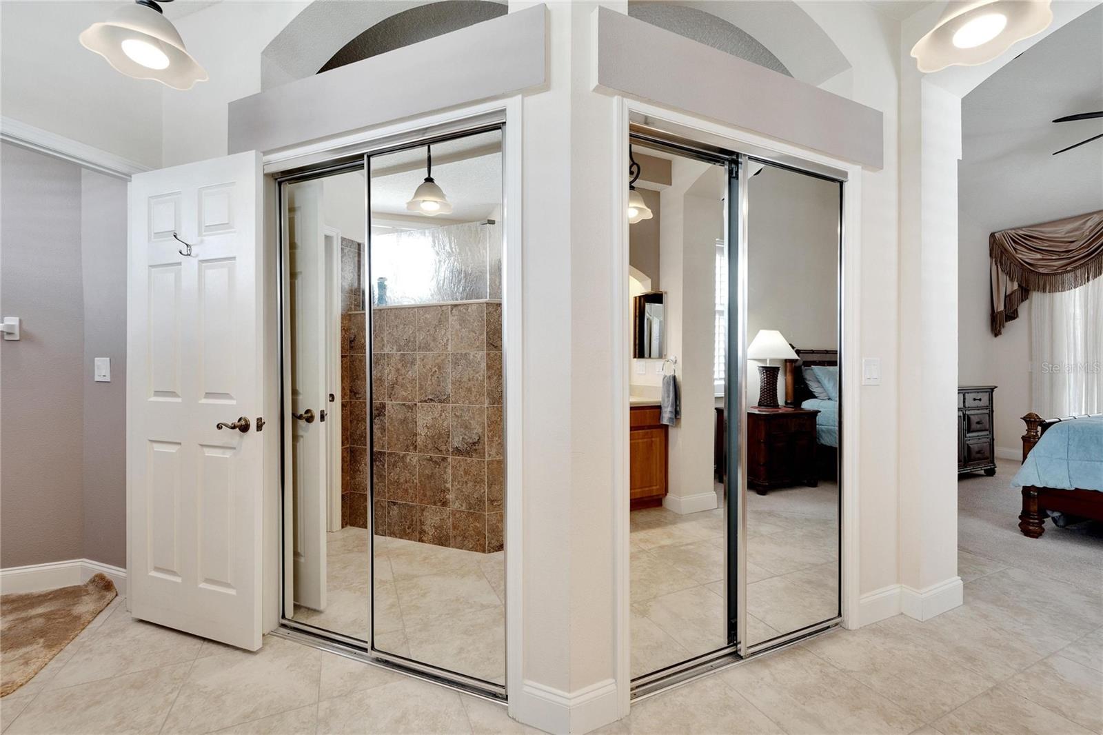 2215 NEW BEDFORD DR, SUN CITY CENTER, FL, 33573