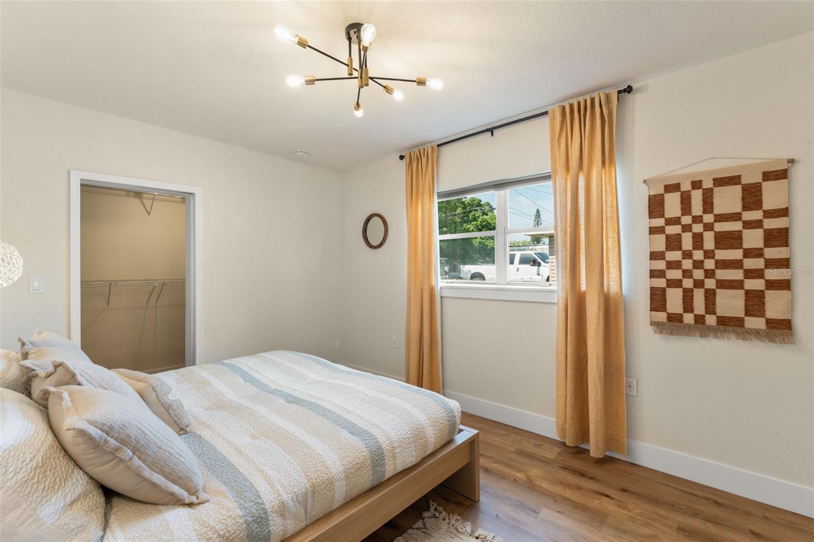 2129 E ESTHER ST, ORLANDO, FL, 32806