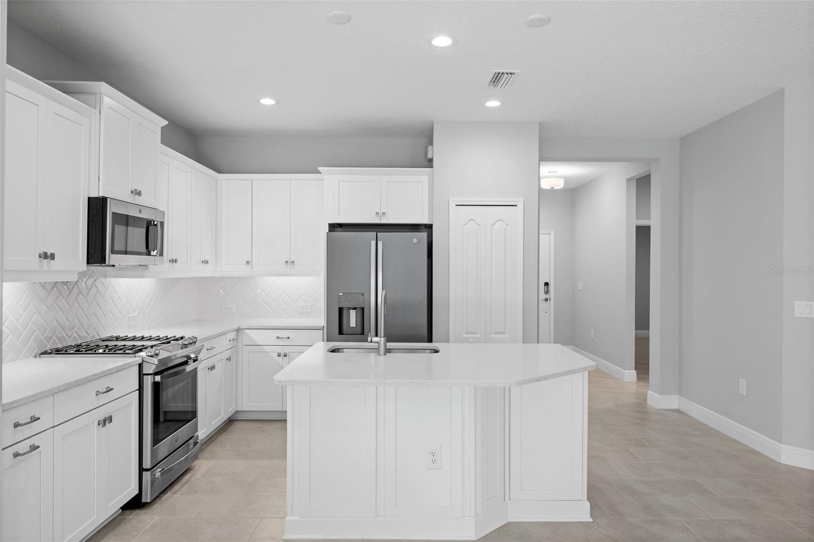 4338 TAMARIND PL, BRADENTON, FL, 34203