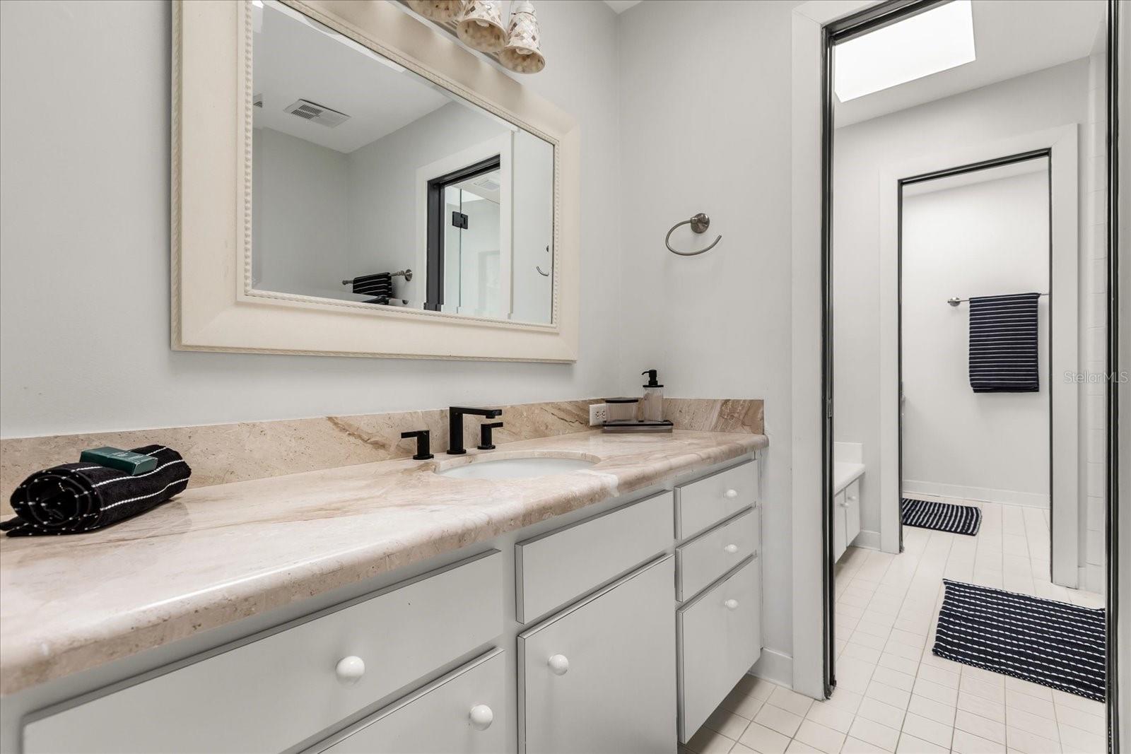 8041 LAKE WAUNATTA DR, WINTER PARK, FL, 32792