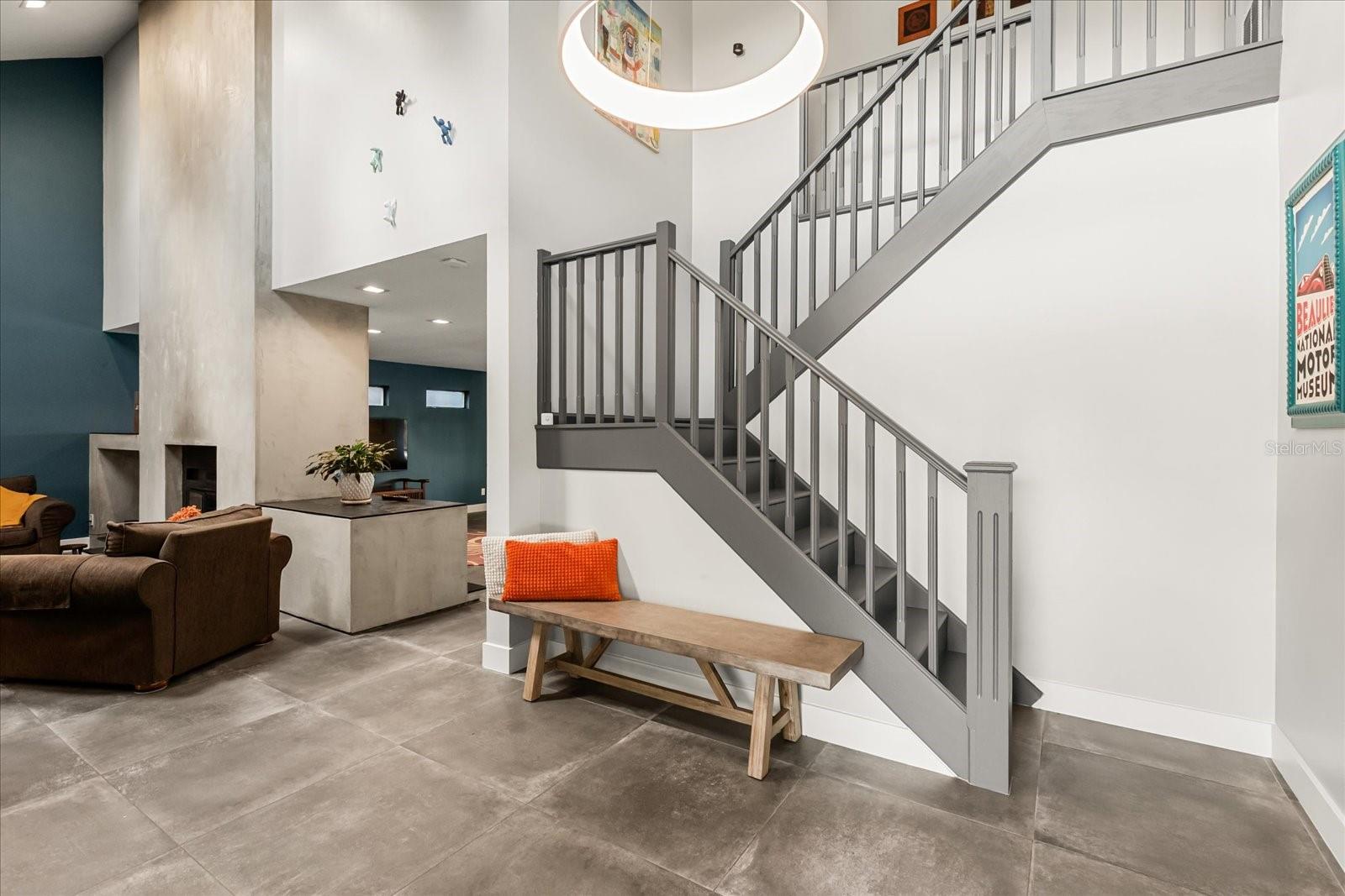 8041 LAKE WAUNATTA DR, WINTER PARK, FL, 32792