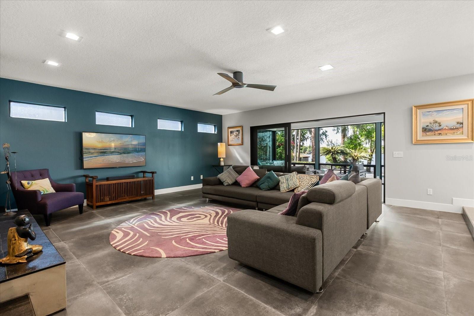 8041 LAKE WAUNATTA DR, WINTER PARK, FL, 32792