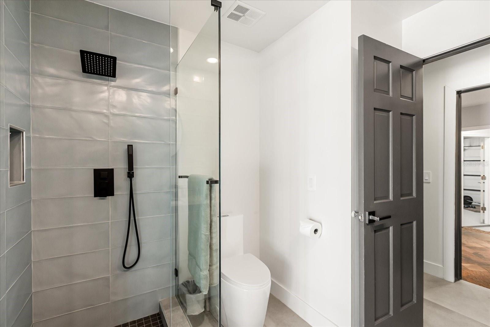 8041 LAKE WAUNATTA DR, WINTER PARK, FL, 32792