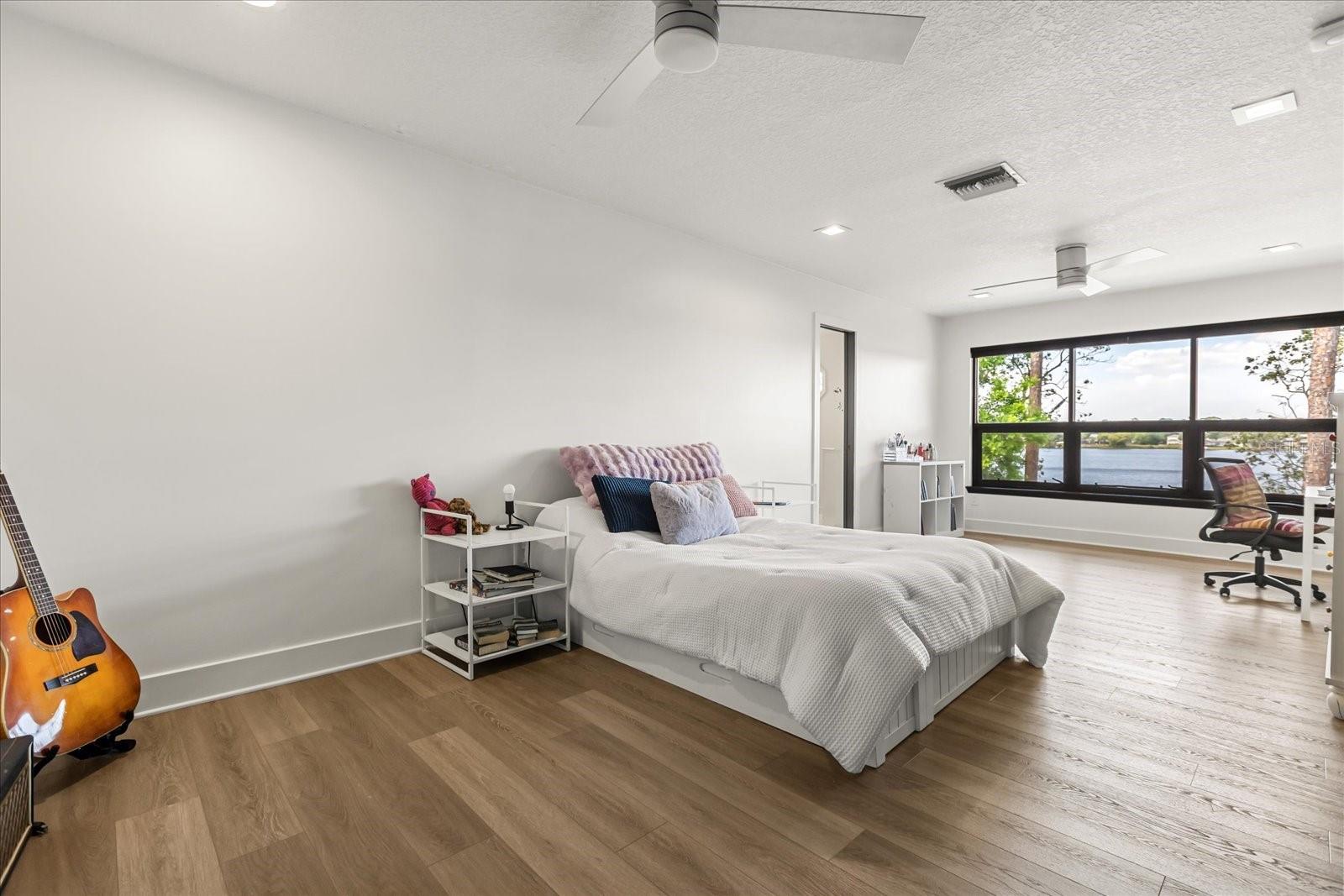 8041 LAKE WAUNATTA DR, WINTER PARK, FL, 32792