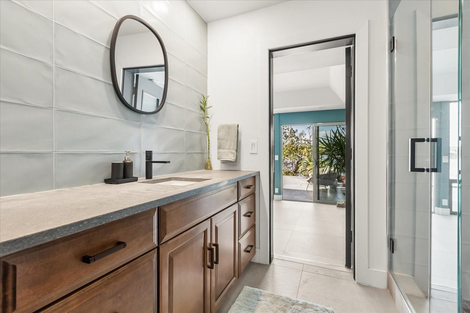 8041 LAKE WAUNATTA DR, WINTER PARK, FL, 32792