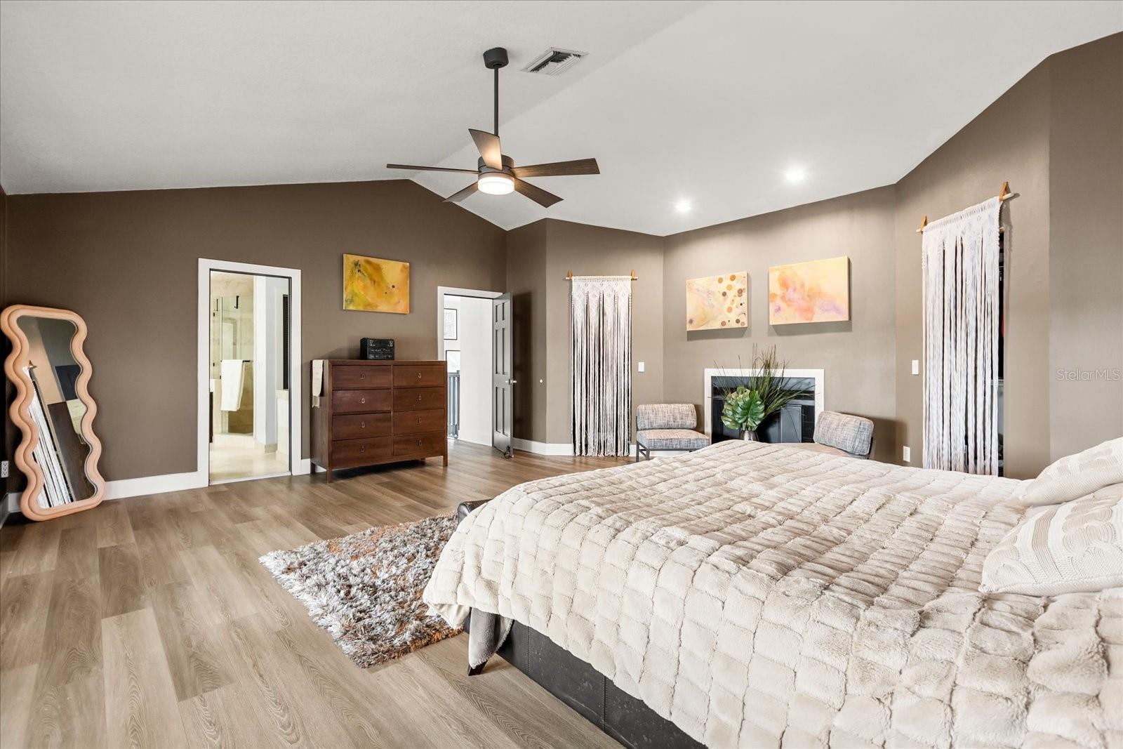 8041 LAKE WAUNATTA DR, WINTER PARK, FL, 32792