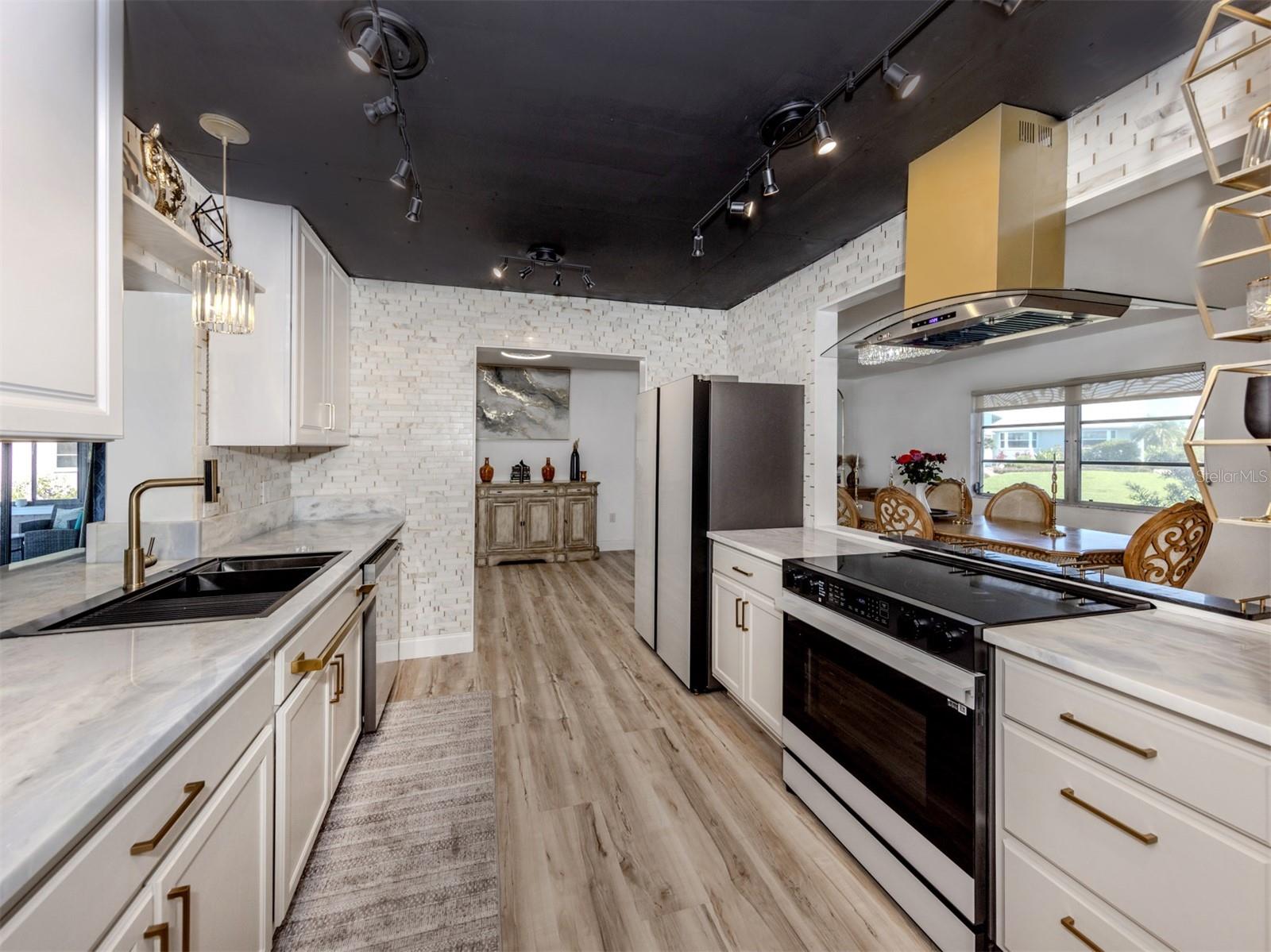 1503 MARLIN ST, NOKOMIS, FL, 34275