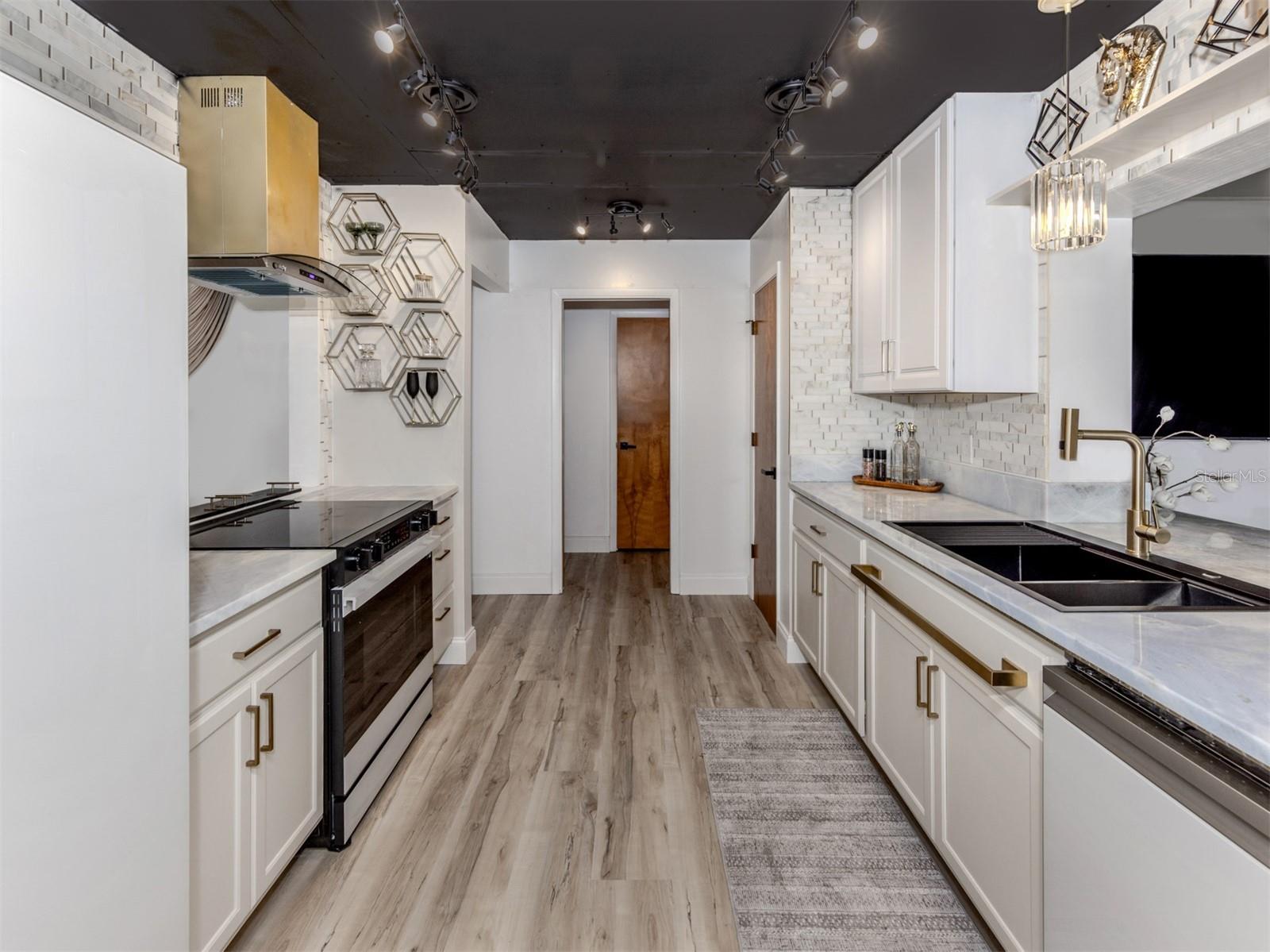 1503 MARLIN ST, NOKOMIS, FL, 34275