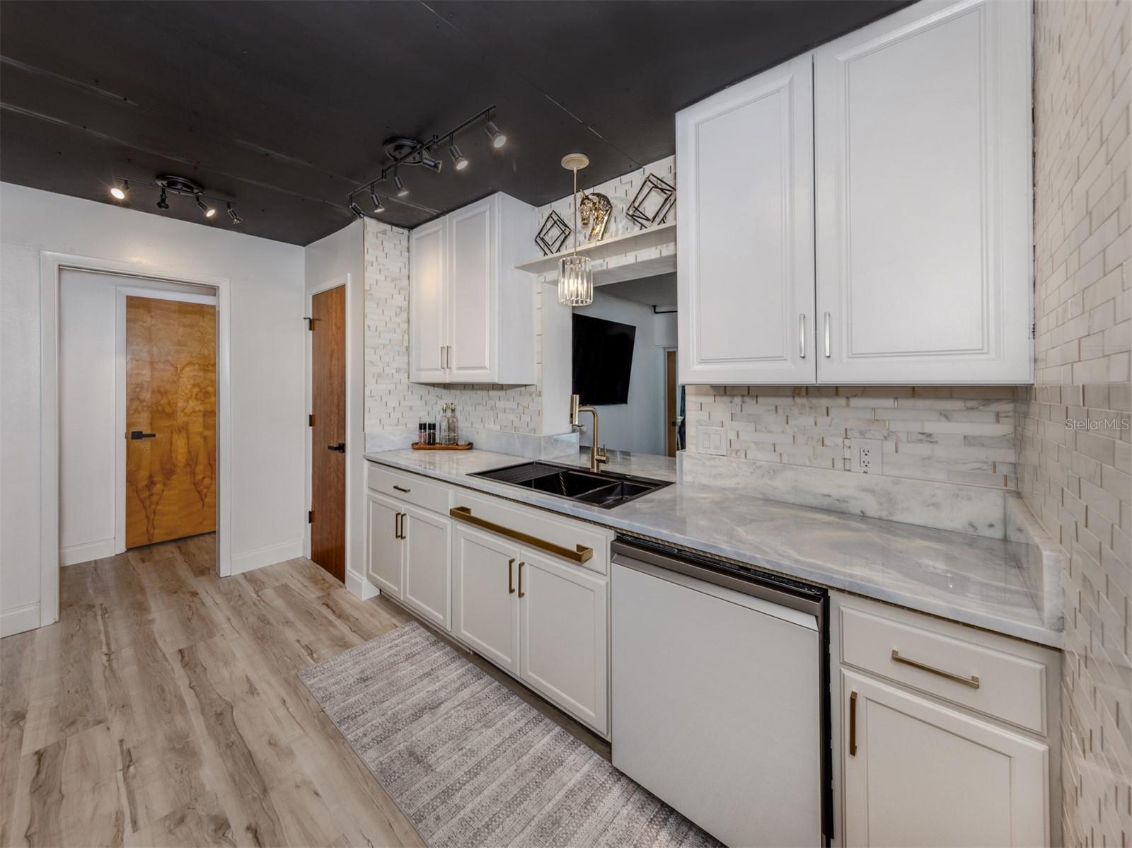 1503 MARLIN ST, NOKOMIS, FL, 34275