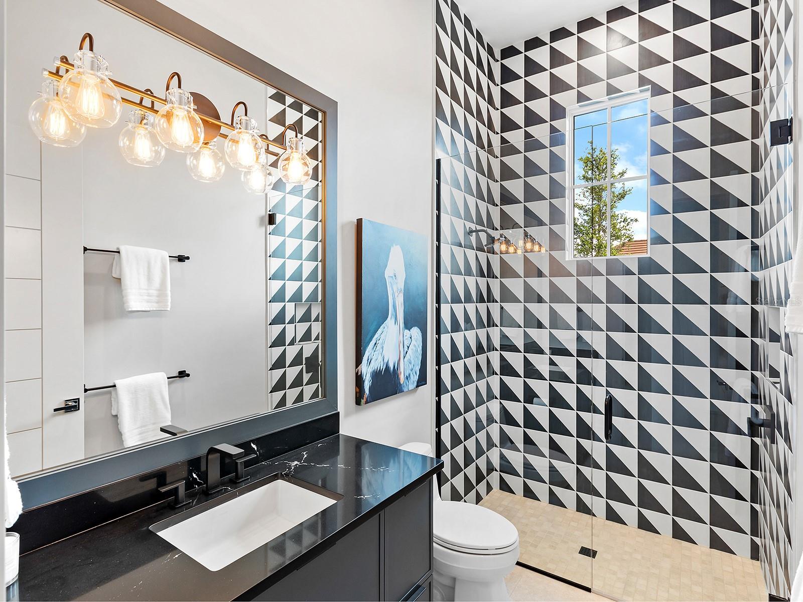 A4647045 Property Photo
