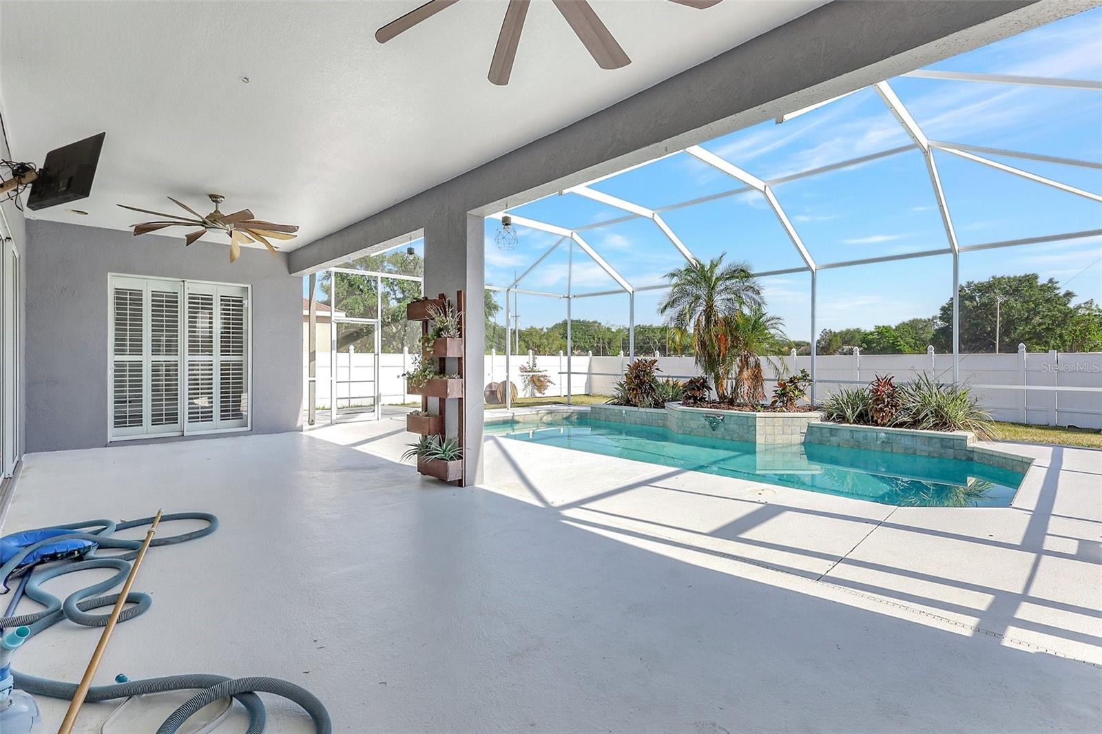 2863 DUNCAN TREE CIR, VALRICO, FL, 33594