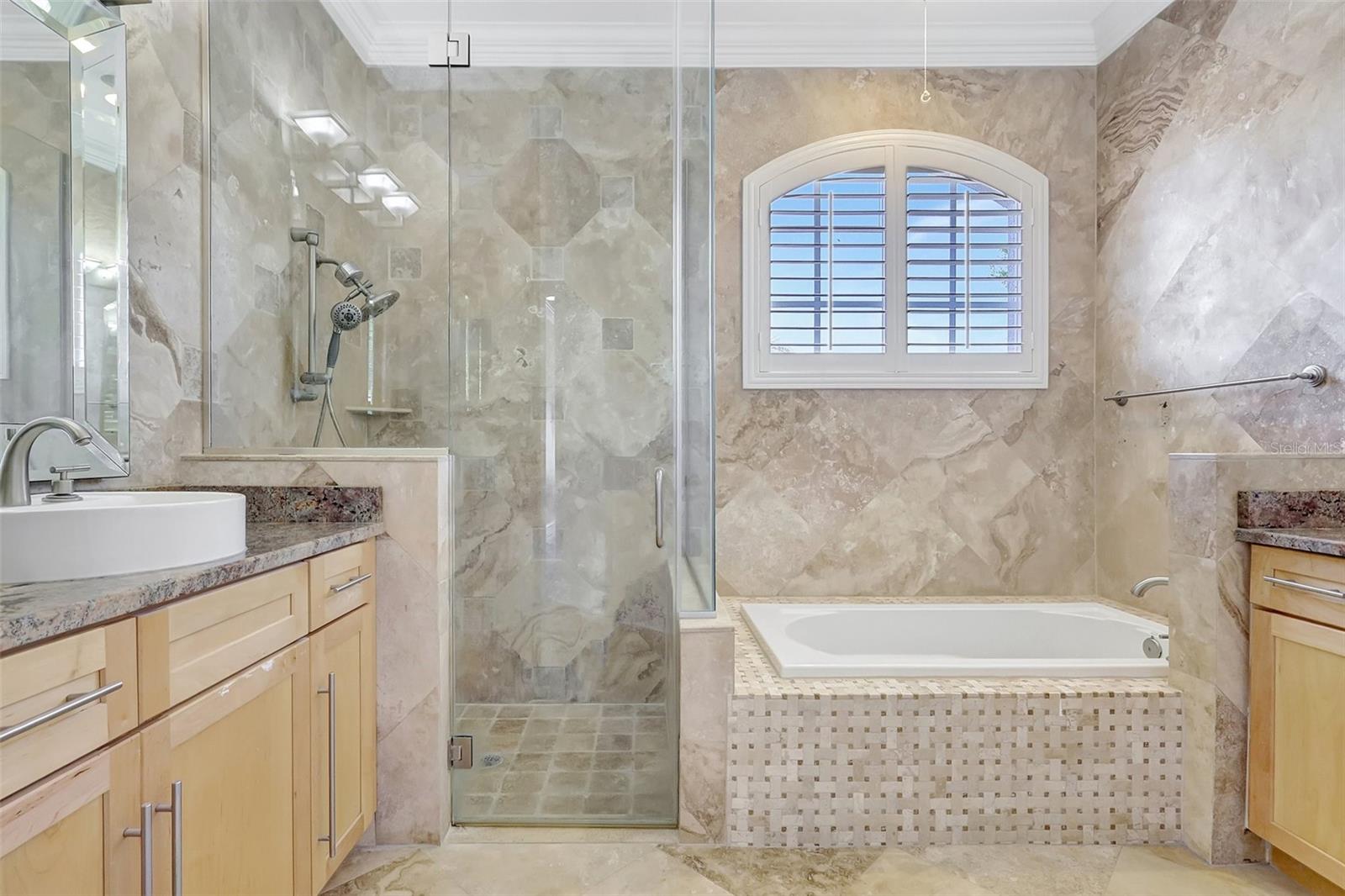 2863 DUNCAN TREE CIR, VALRICO, FL, 33594