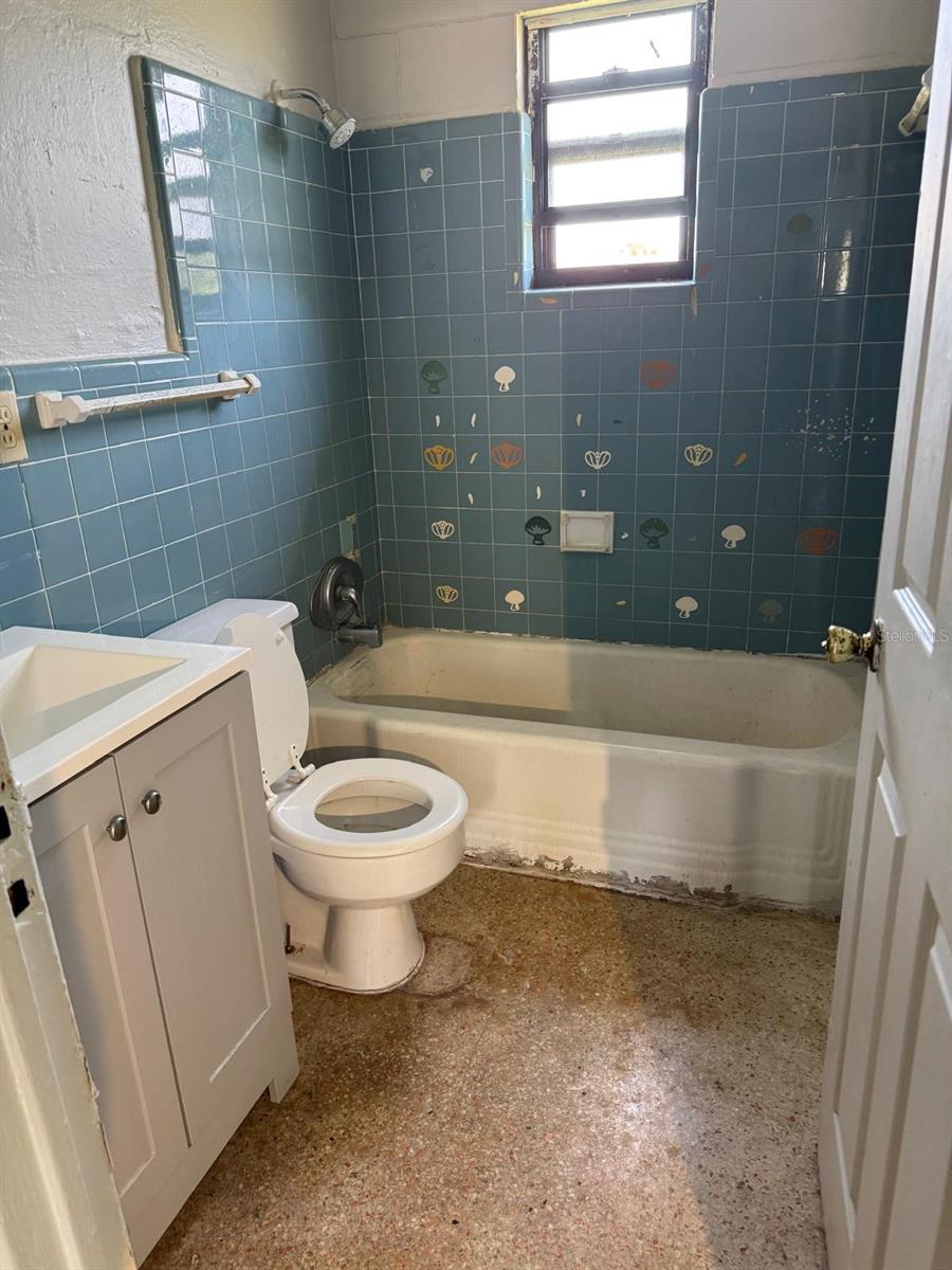 2200 W JACKSON ST, ORLANDO, FL, 32805