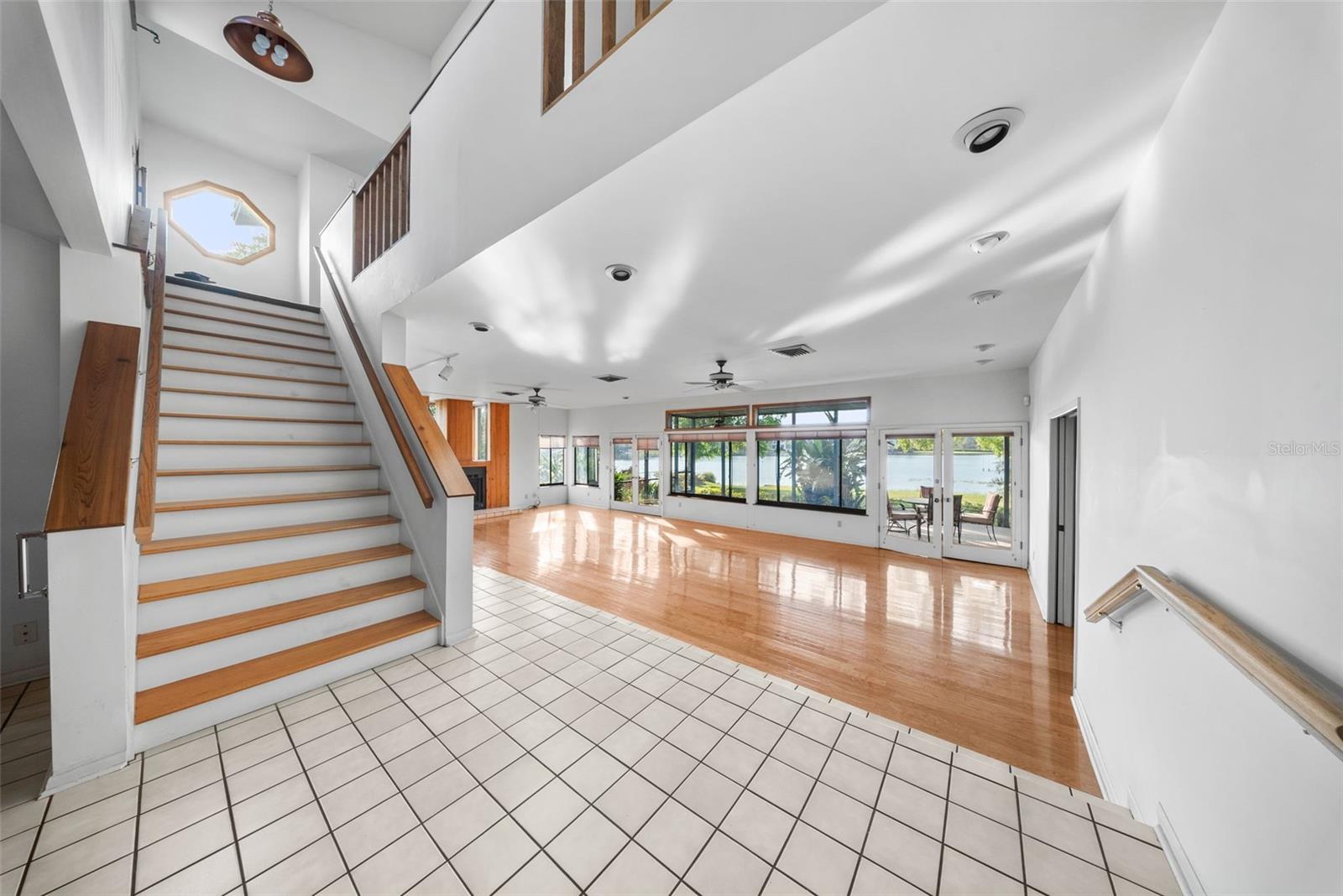 12107 LAKE CARROLL DR, TAMPA, FL, 33618