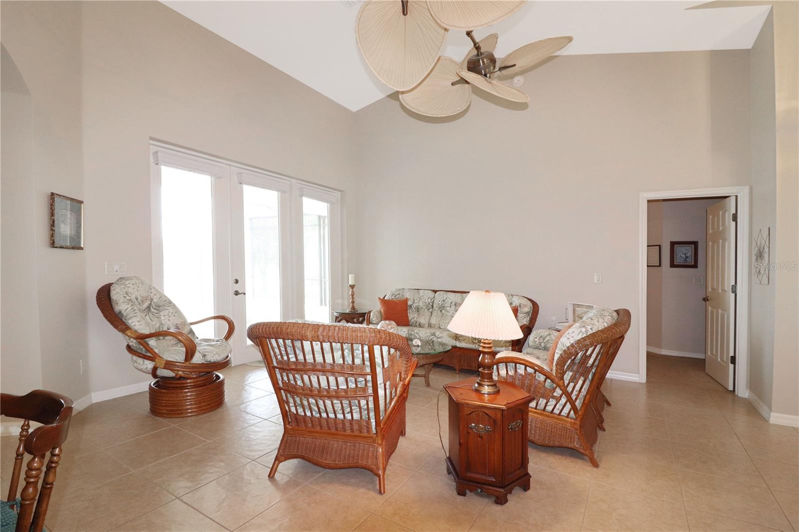 27024 OLD ENGLISH CT, LEESBURG, FL, 34748