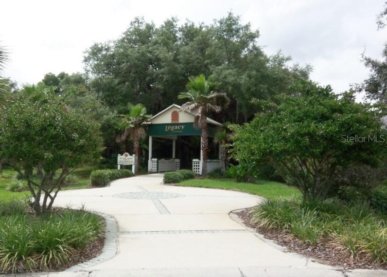 27024 OLD ENGLISH CT, LEESBURG, FL, 34748