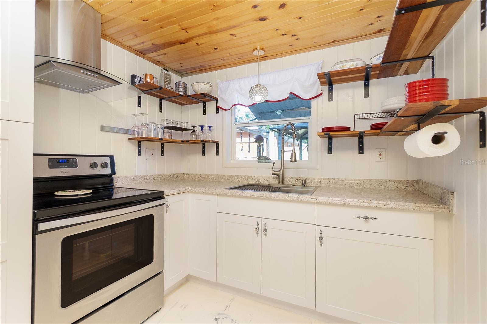 221 NIPPINO TRL E, NOKOMIS, FL, 34275