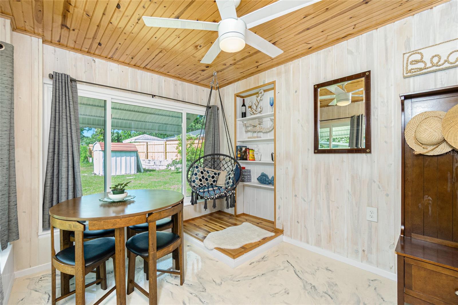 221 NIPPINO TRL E, NOKOMIS, FL, 34275