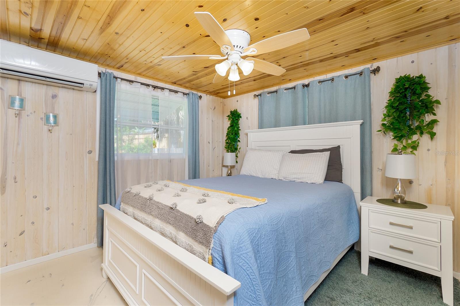 221 NIPPINO TRL E, NOKOMIS, FL, 34275