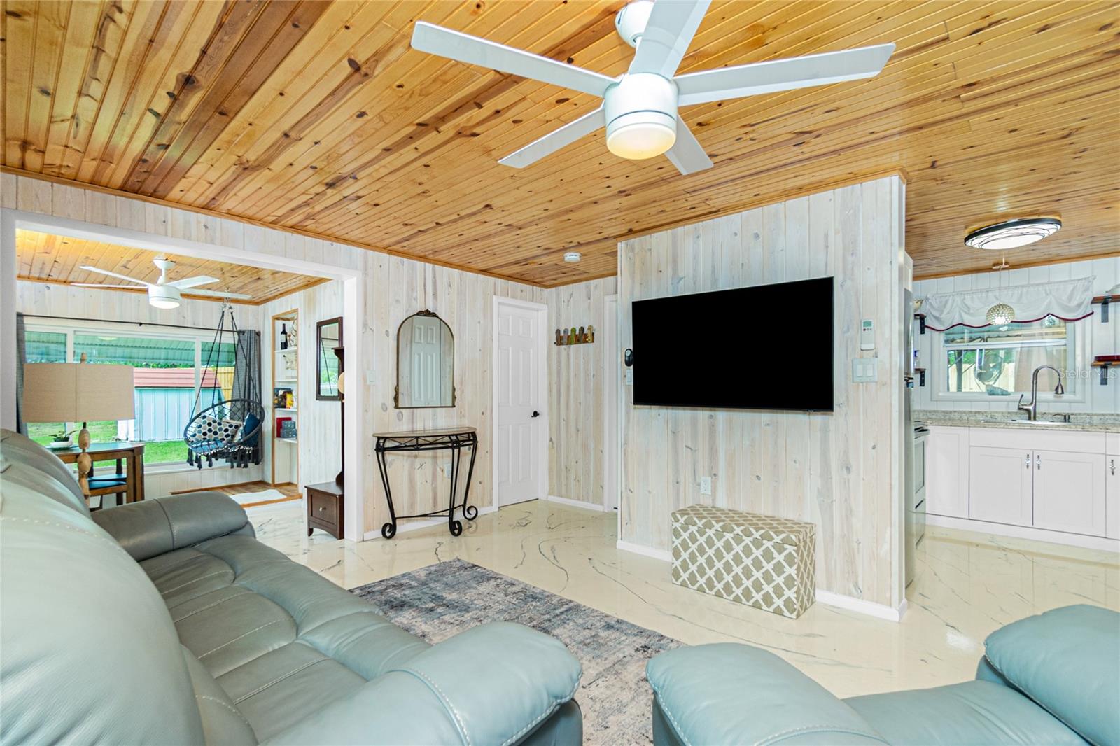 221 NIPPINO TRL E, NOKOMIS, FL, 34275