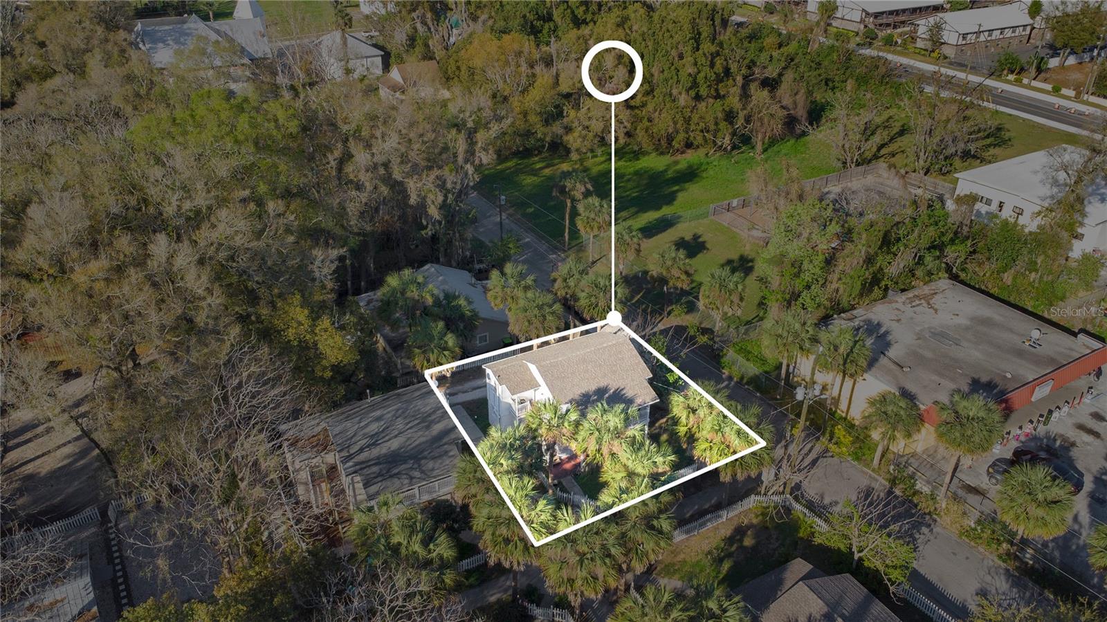 215 E VOORHIS AVE #2D, DELAND, FL, 32724