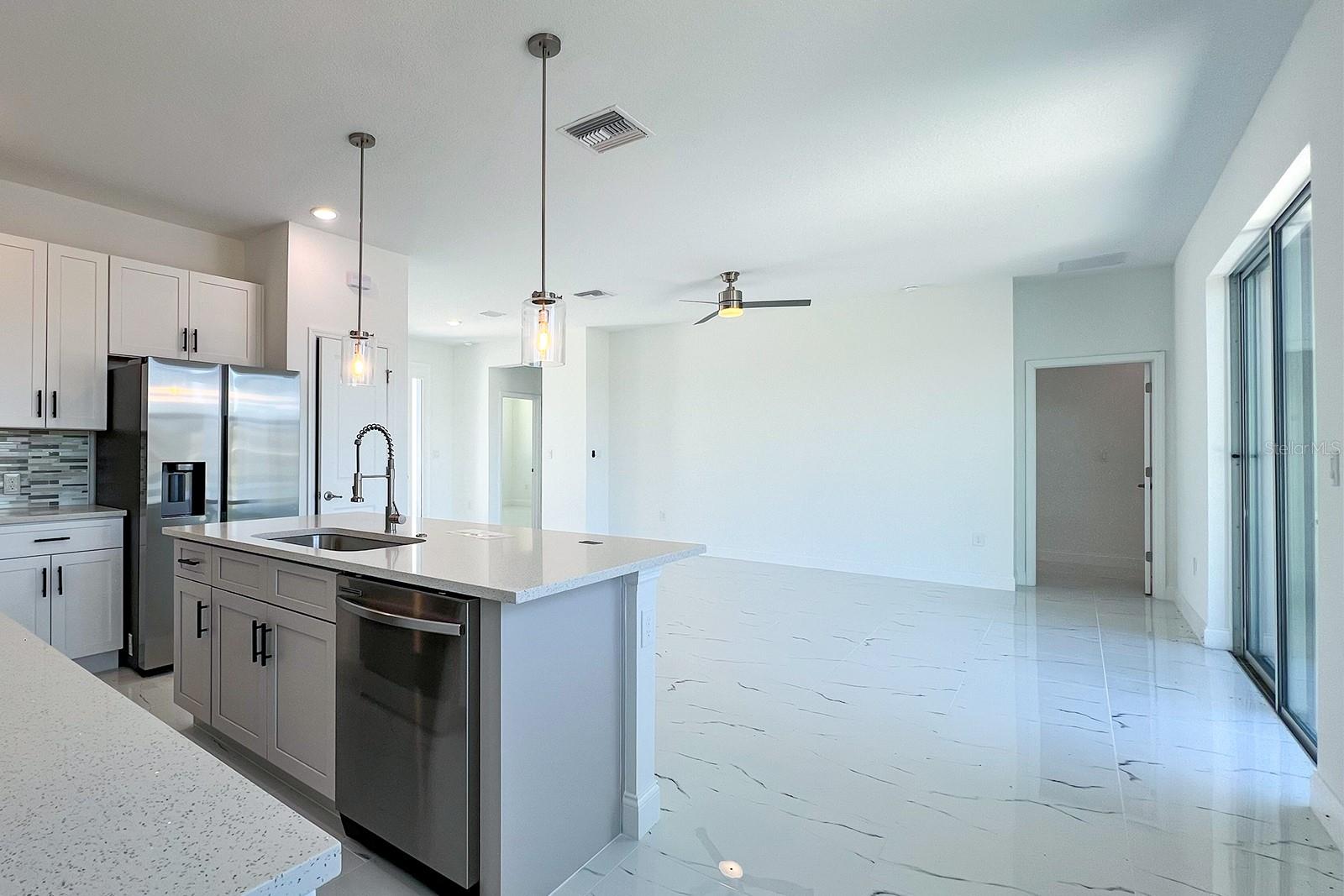 109 MAGNOLIA MANOR LN, LAKE PLACID, FL, 33852