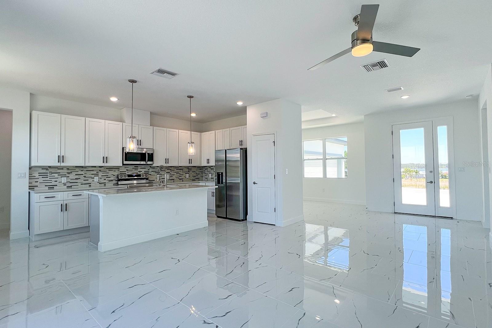 109 MAGNOLIA MANOR LN, LAKE PLACID, FL, 33852