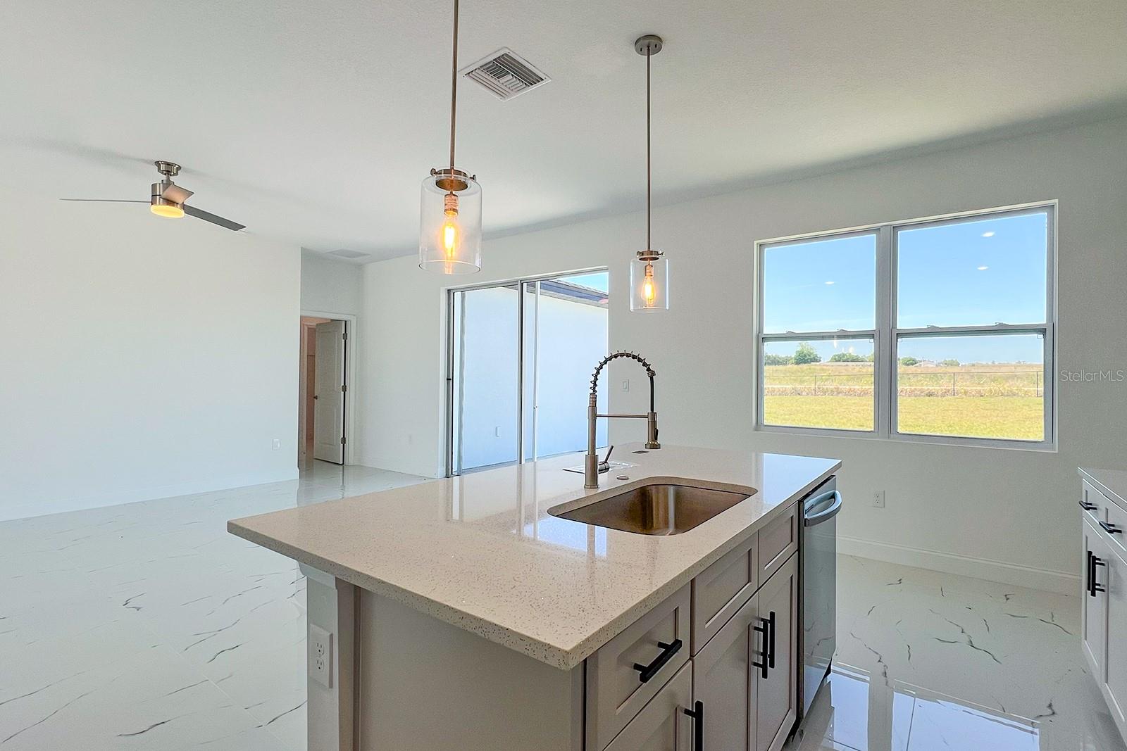 109 MAGNOLIA MANOR LN, LAKE PLACID, FL, 33852