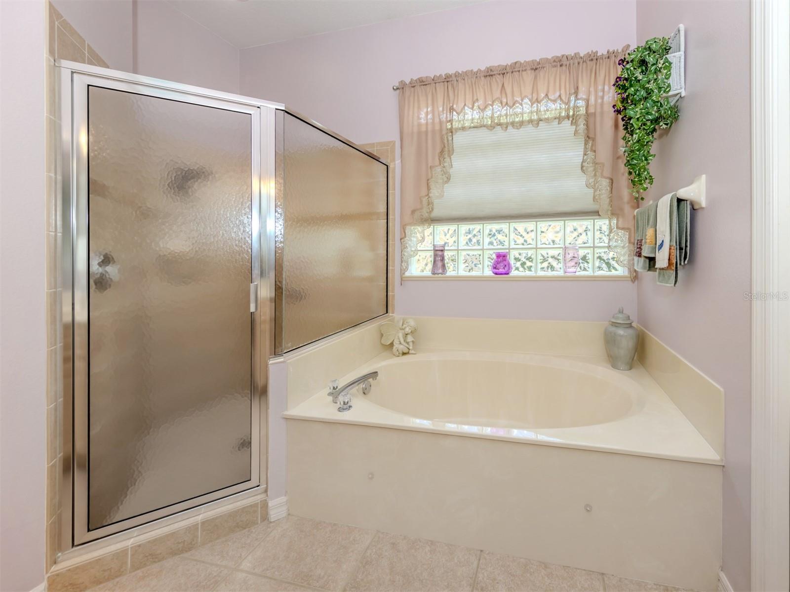 615 MAY APPLE WAY, VENICE, FL, 34293