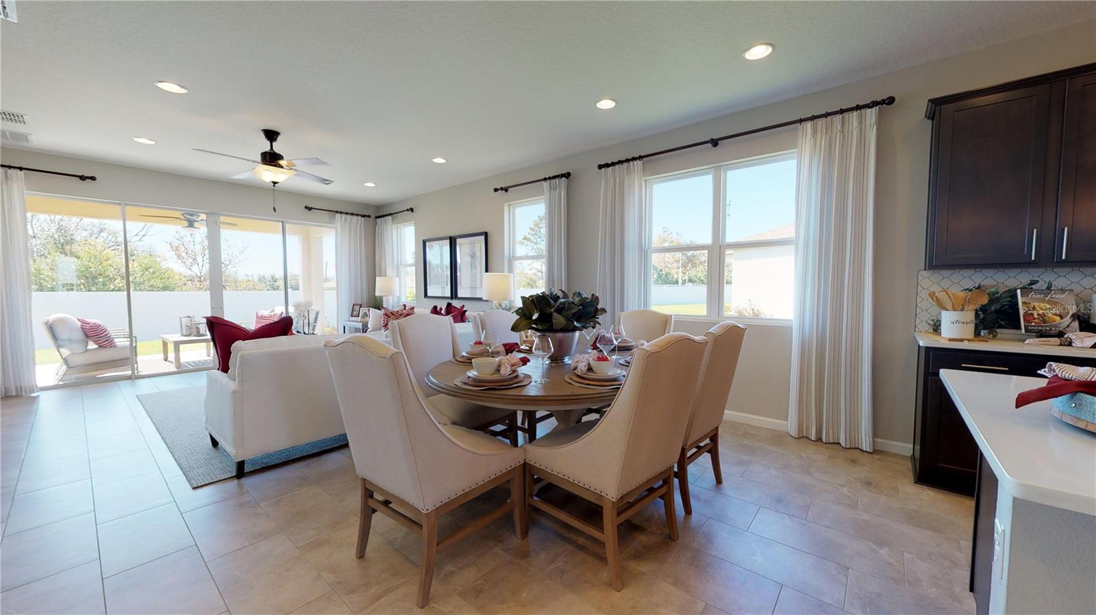 9176 PLAYERS DR, WEEKI WACHEE, FL, 34613