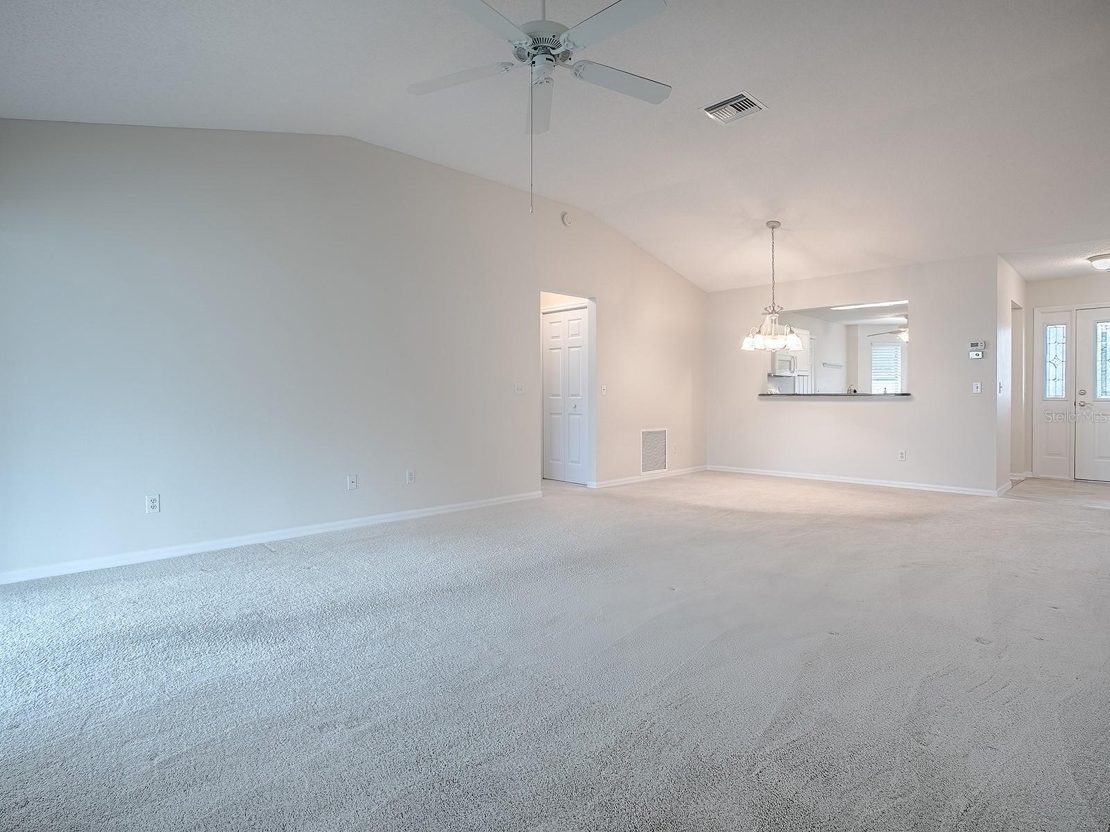 2103 PATINO LN, THE VILLAGES, FL, 32159