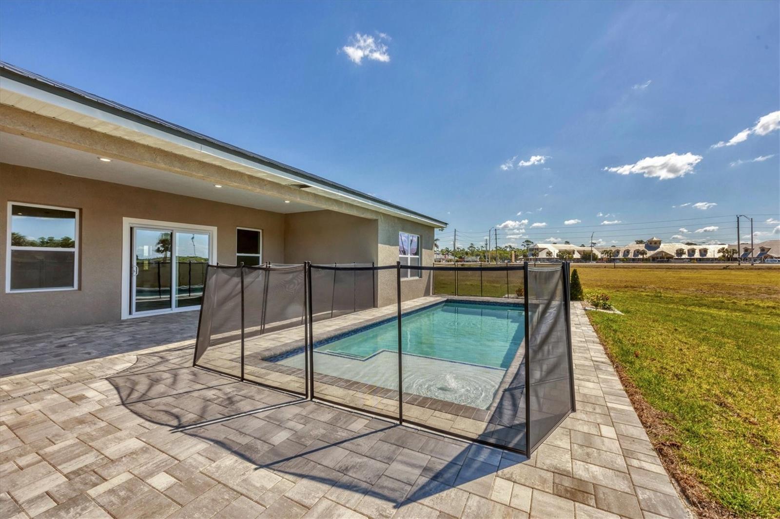 16489 TRADING POST RD, PUNTA GORDA, FL, 33955