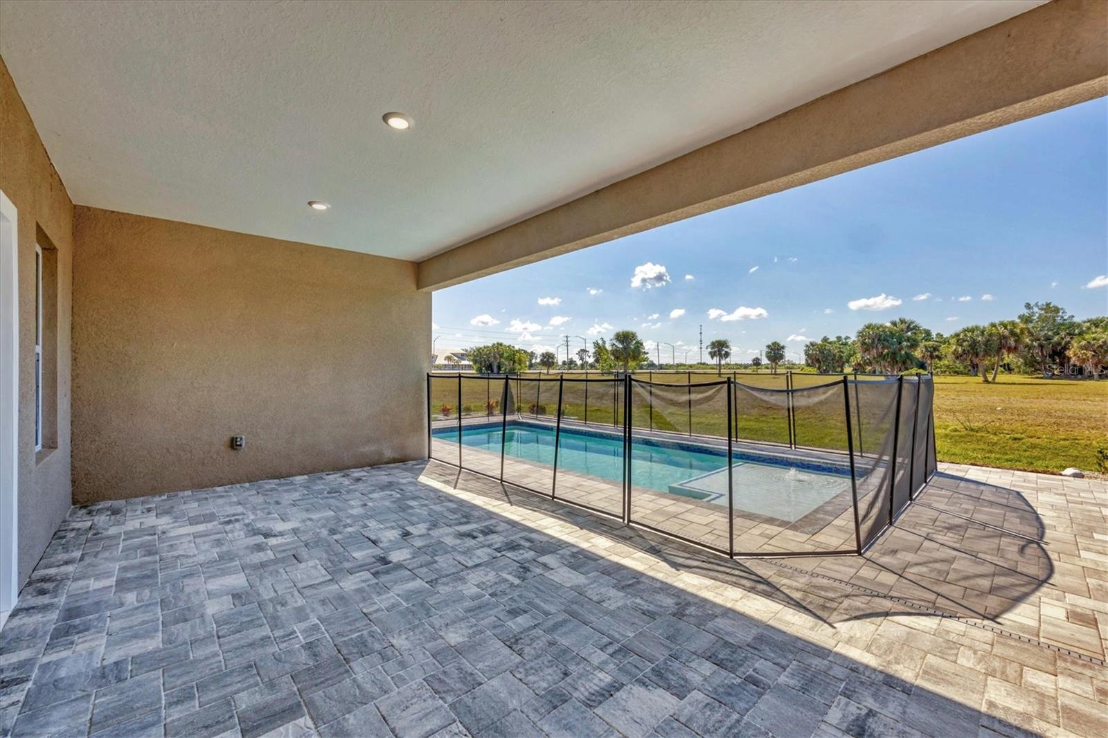 16489 TRADING POST RD, PUNTA GORDA, FL, 33955