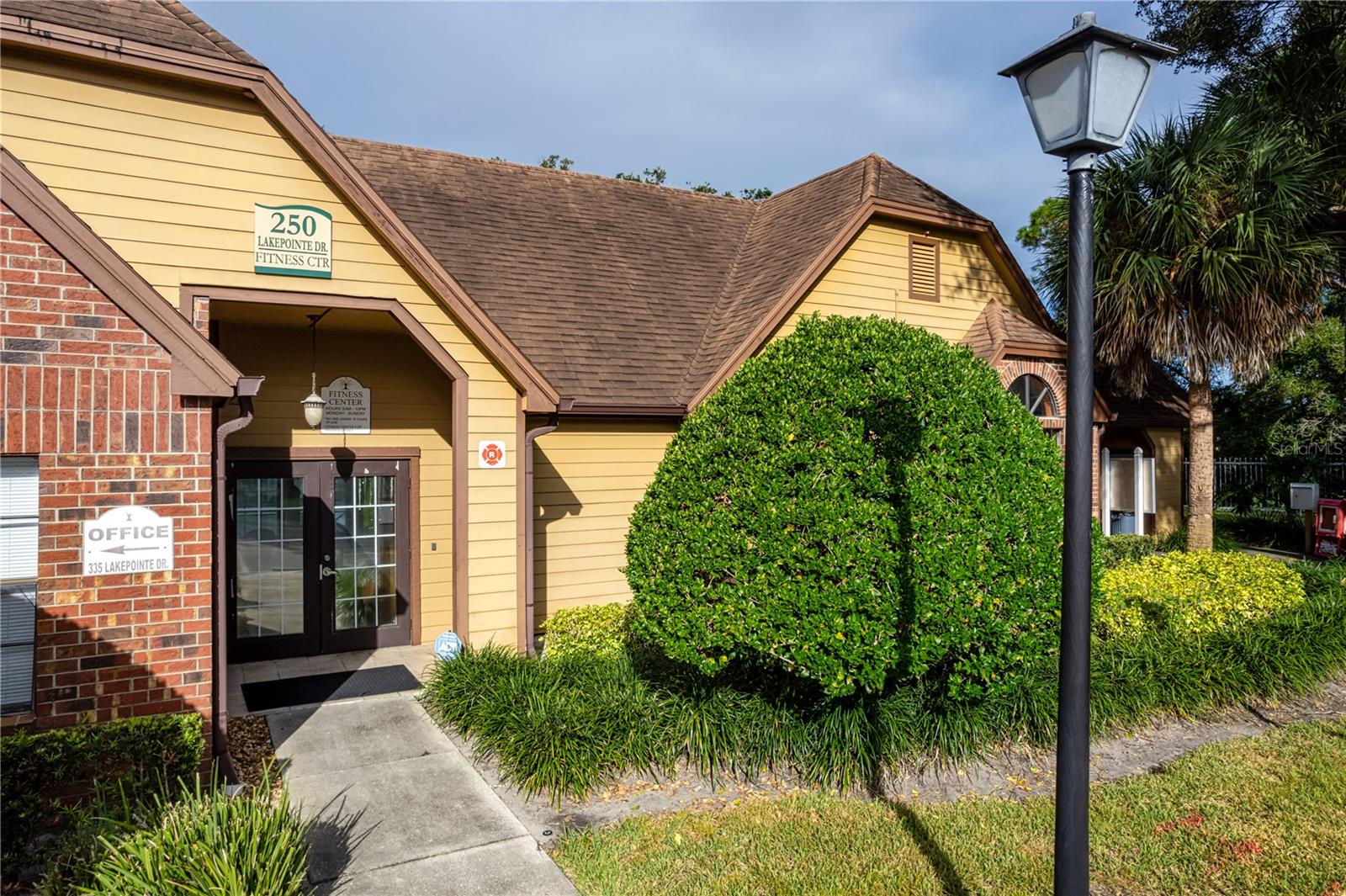 390 WOODSIDE DR #302, ALTAMONTE SPRINGS, FL, 32701