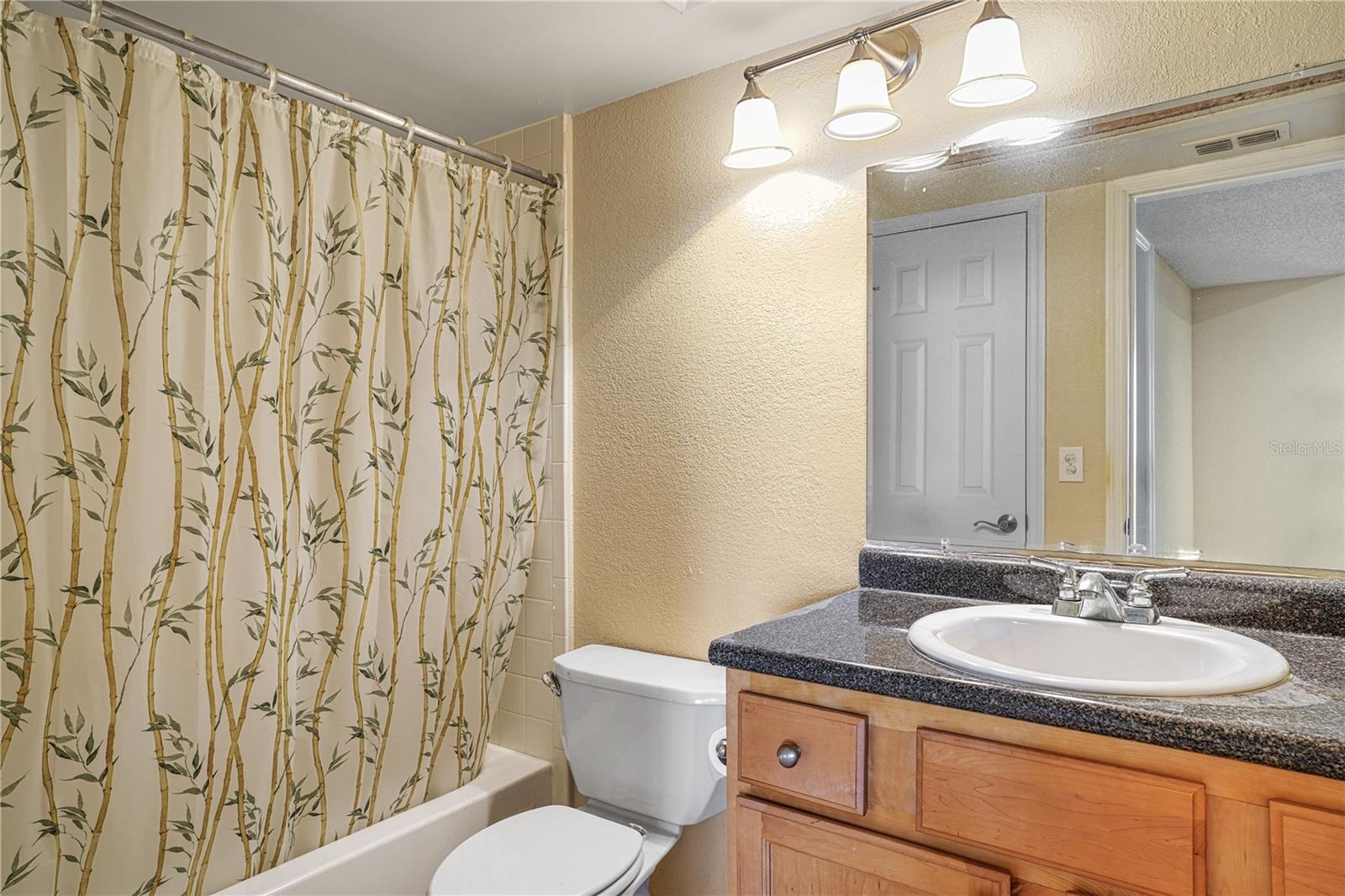 390 WOODSIDE DR #302, ALTAMONTE SPRINGS, FL, 32701