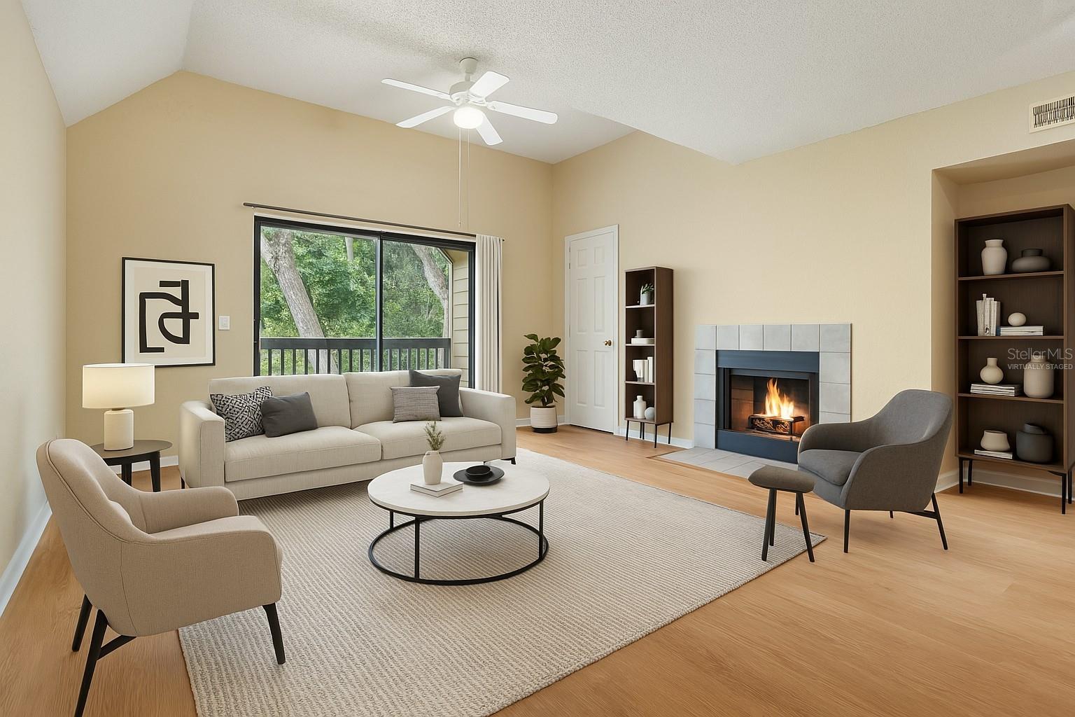 390 WOODSIDE DR #302, ALTAMONTE SPRINGS, FL, 32701