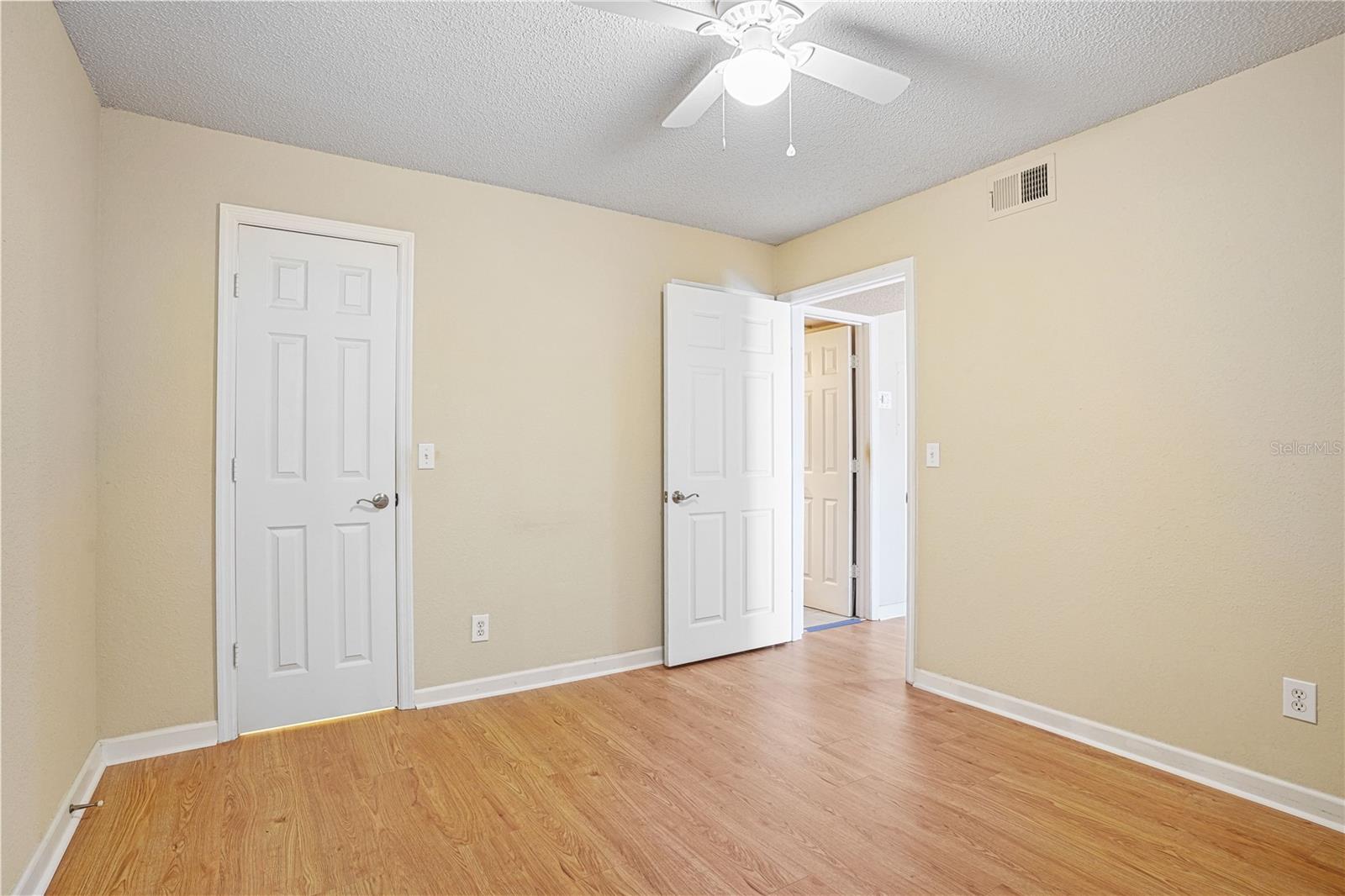 390 WOODSIDE DR #302, ALTAMONTE SPRINGS, FL, 32701