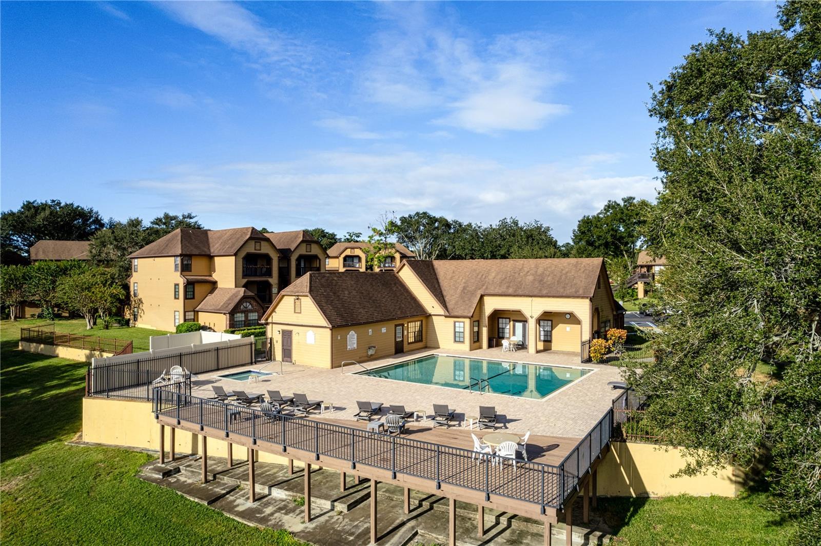 390 WOODSIDE DR #302, ALTAMONTE SPRINGS, FL, 32701
