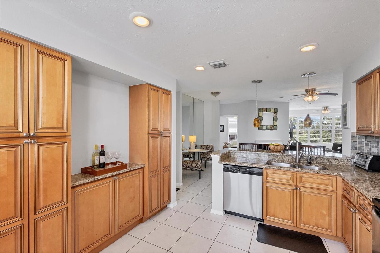 7334 REGINA ROYALE #74, SARASOTA, FL, 34238