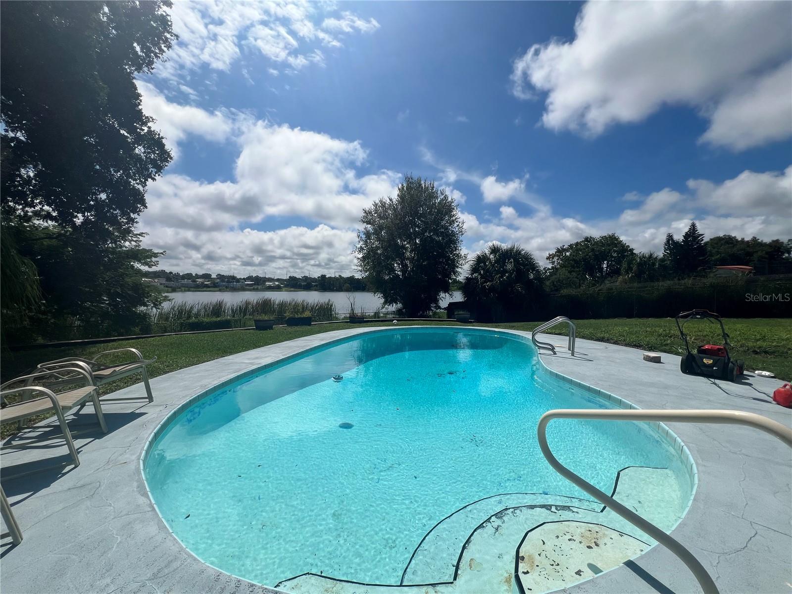 449 LAKE VIEW DR, APOPKA, FL, 32703