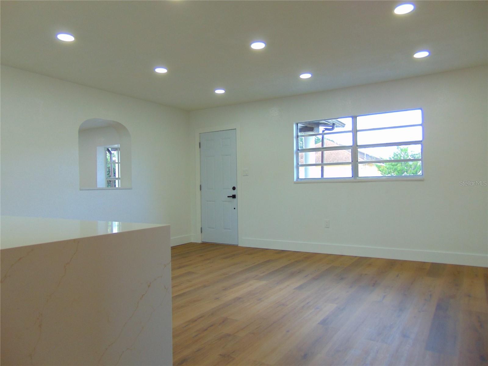 3002 W HAYA ST, TAMPA, FL, 33614