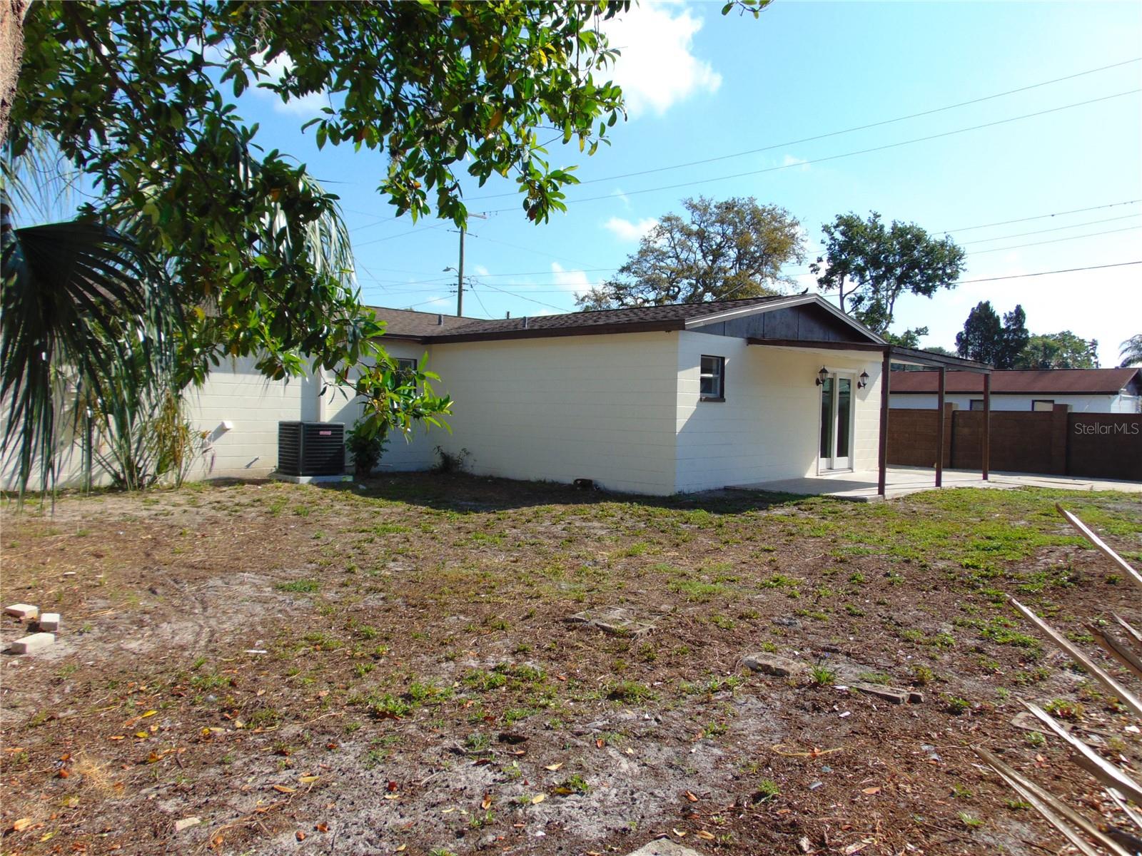 3002 W HAYA ST, TAMPA, FL, 33614