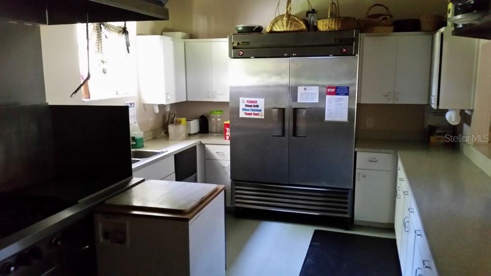 2105 W MAIN ST, LEESBURG, FL, 34748