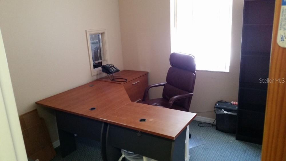 2105 W MAIN ST, LEESBURG, FL, 34748