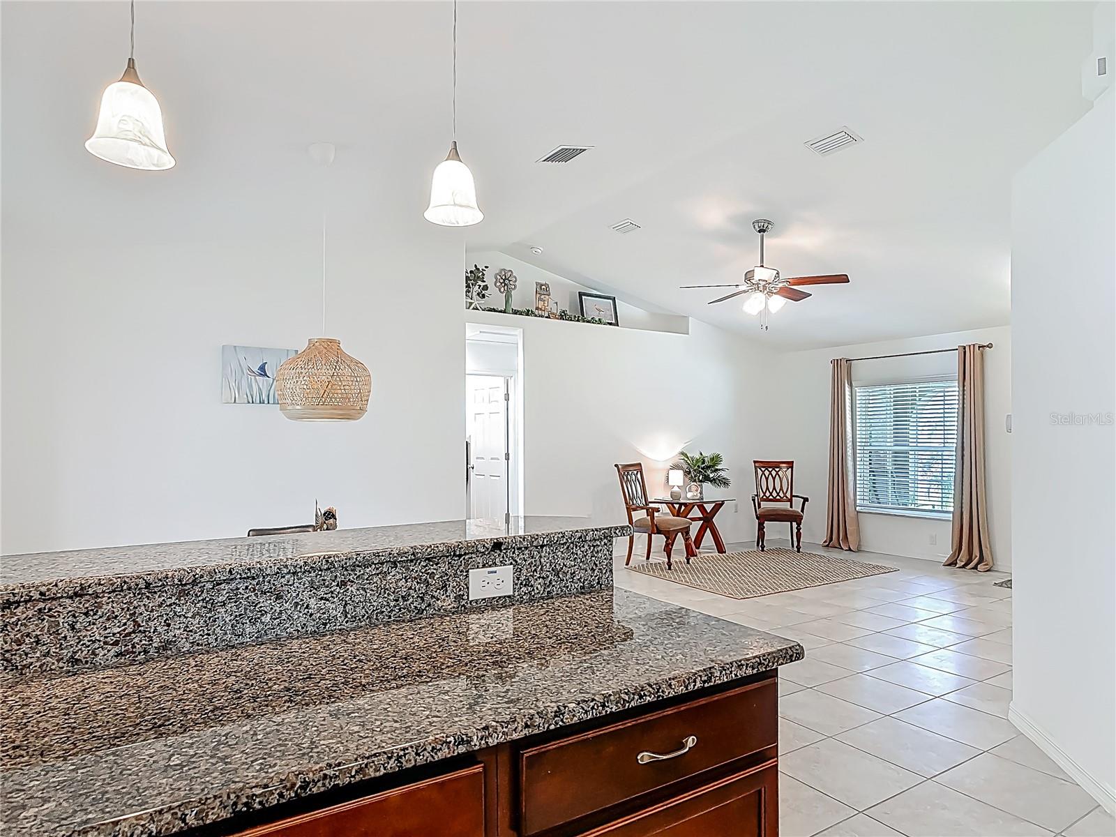 10 RAMBLING LN, PALM COAST, FL, 32164