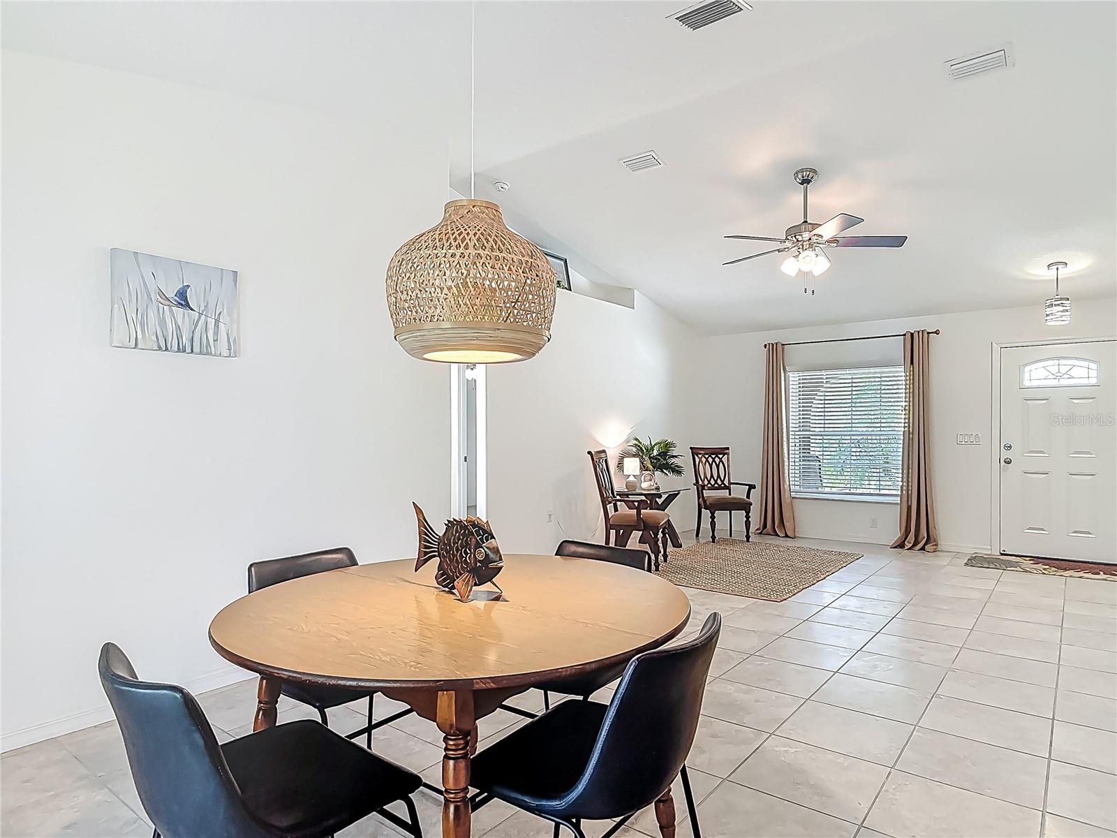 10 RAMBLING LN, PALM COAST, FL, 32164