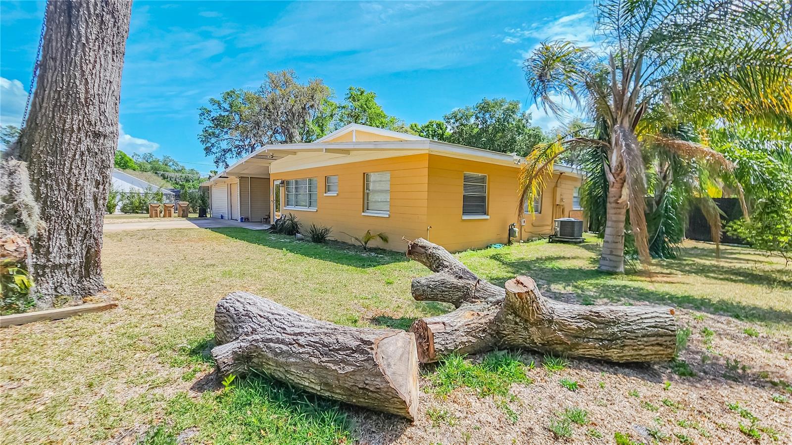 2603 VIRGINIA DR, LEESBURG, FL, 34748